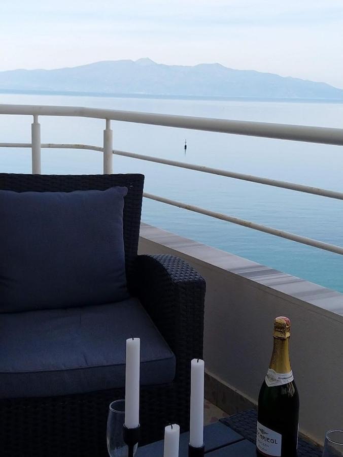 Amazing Sea City View Apartment Saranda Dış mekan fotoğraf